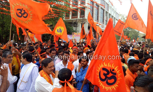 hindu samajost...